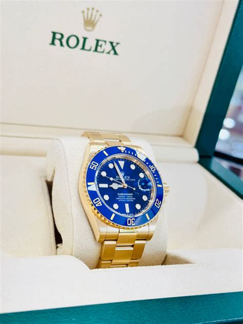 which is the best rolex submariner to buy|rolex submariner value chart.